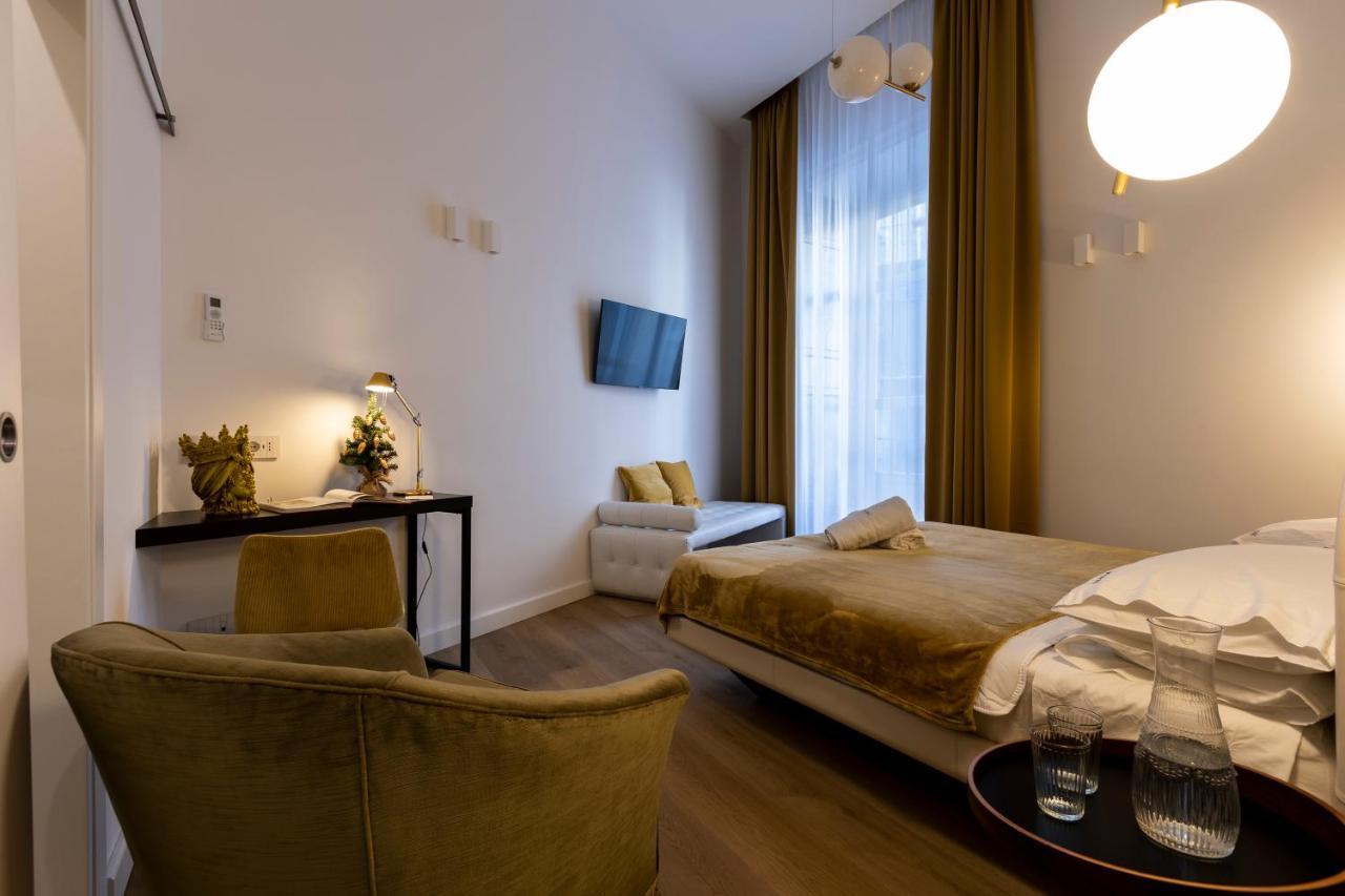 Vespri Luxury Rooms & Suites Παλέρμο Εξωτερικό φωτογραφία